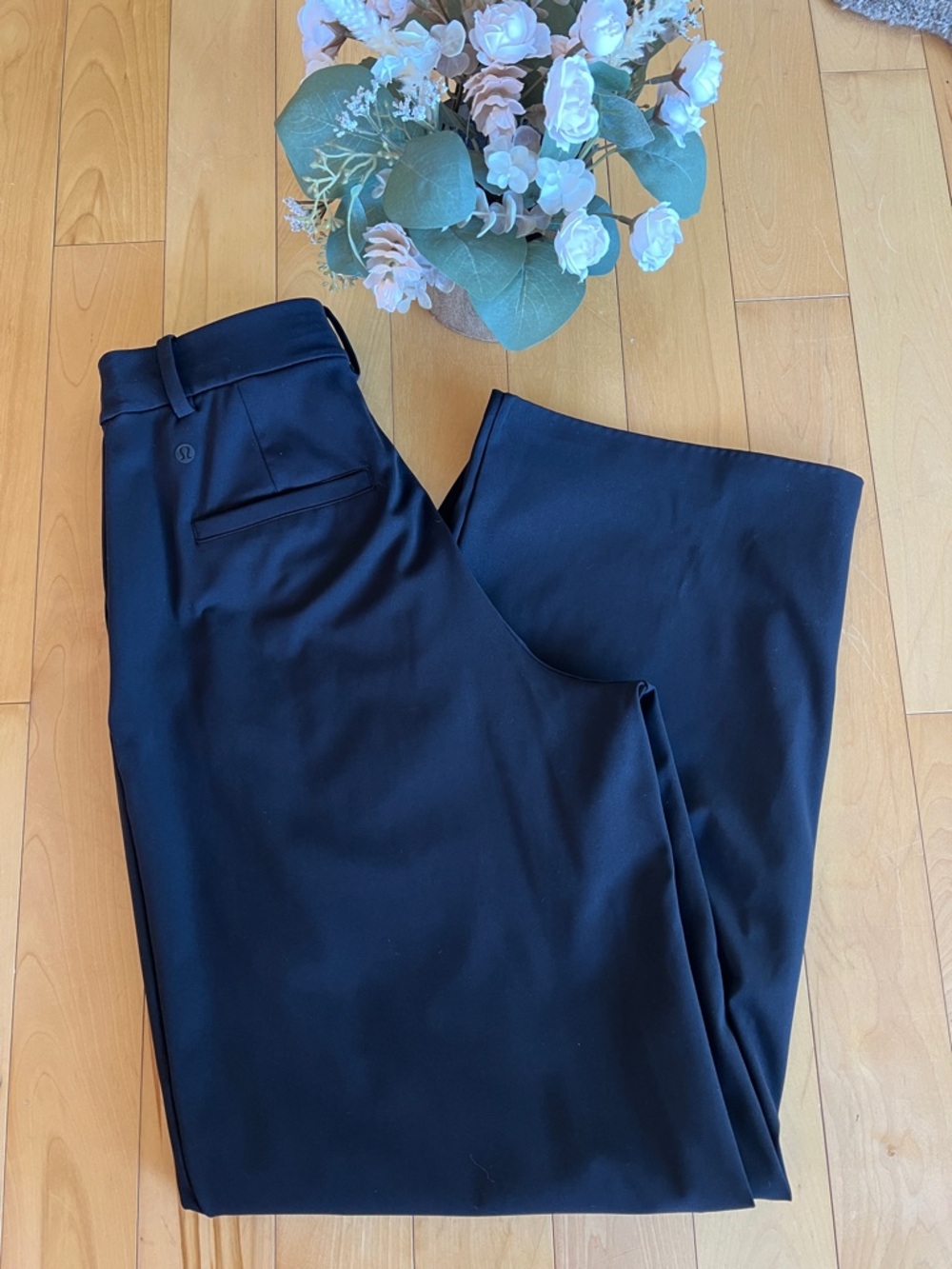 LULULEMON DAYDRIFT high-rise, wide leg trouser in Black  🌸 Size Small
